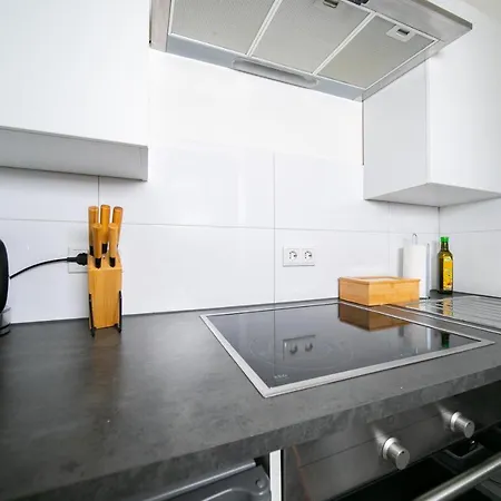 Favorite Stays - Suite And More - Kitchen Neuss Exterior foto