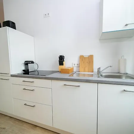 Favorite Stays - Suite And More - Kitchen Neuss Exterior foto