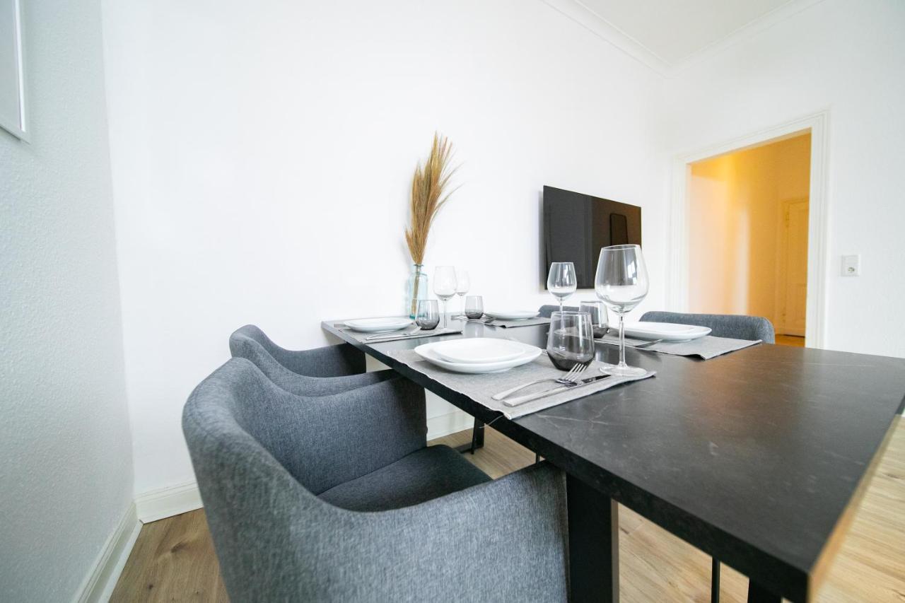 Favorite - And - Kitchen * Neuss