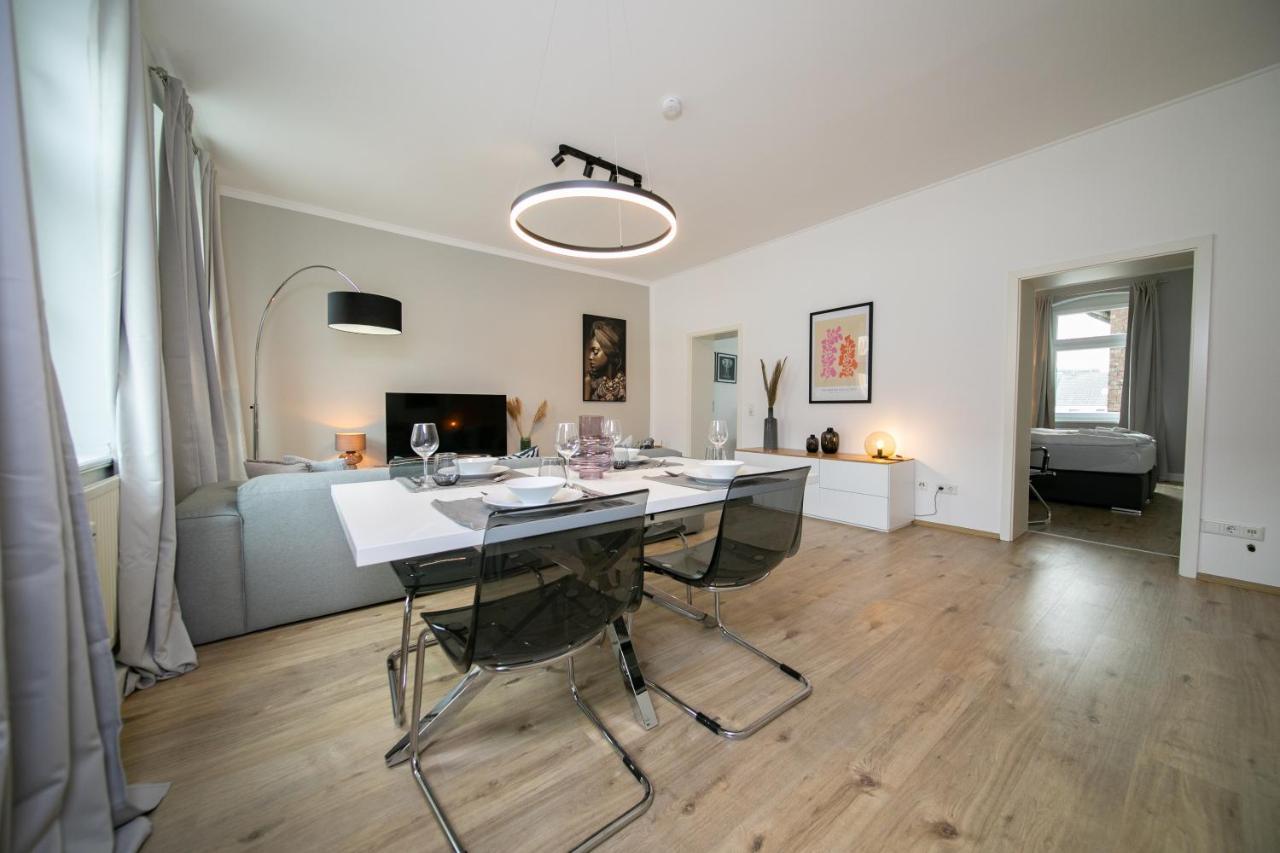 Favorite - And - Kitchen Apartment Neuss